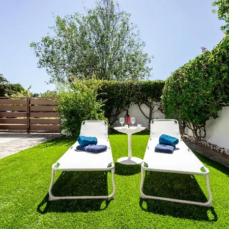 Garden House - Golf & *