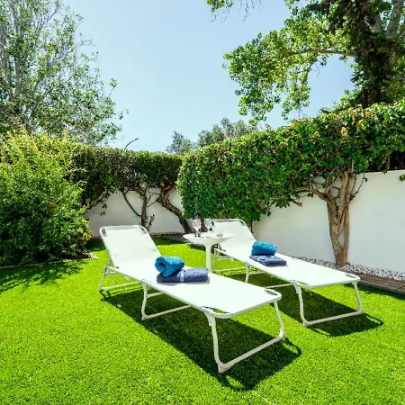 Garden House - Golf & *